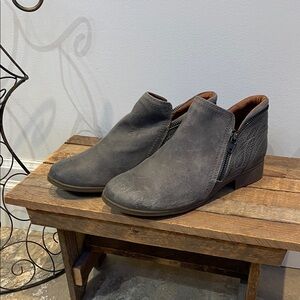 🆕 Cobb Hill Crosbie Ankle Bootie